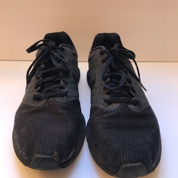 Nike downshifter 7, mens tennies ,size 8.5 - Picture 3 of 9